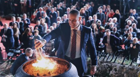 GRAŻŻI ROBERT, IL-MALTIN QED JGĦARFU GĦAND MIN HUMA L-‘PAR IDEJN SODI’