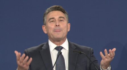 OPPOŻIZZJONI DEFIĊJENTI, PAPPAGALL TA’ REPUBBLIKA U BASTA TAGĦMEL IL-ĦSARA