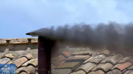 DAĦNA SEWDA OĦRA MILL-KAPPELLA SISTINA, VOT IEĦOR WARA NOFSINHAR JEW FILGĦAXIJA