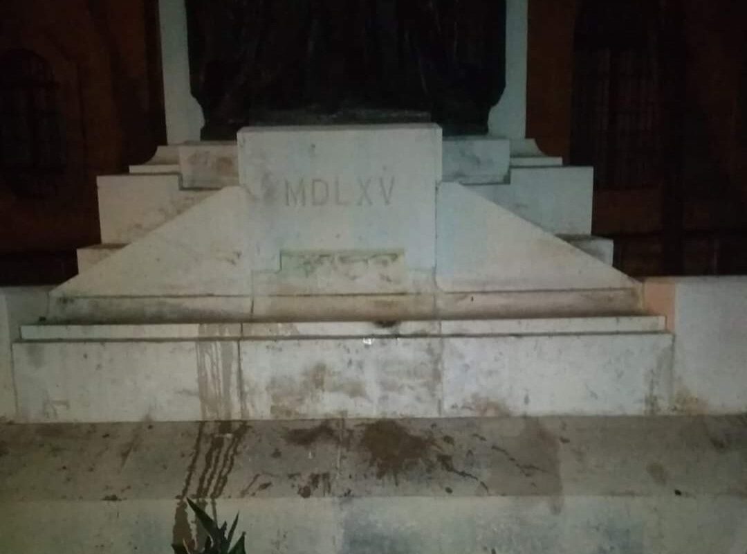 BIR-RITRATTI: IL-ĦSARA MAL-MONUMENT TAL-ASSEDJU FL-2021, AĦSEB W ARA LLUM