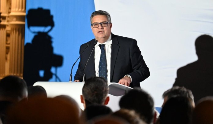 ADRIAN DELIA QED JIKKUNSIDRA LI JIEĦU PASS LURA MILLI JERĠA’ JOĦROĠ GĦAL KAP