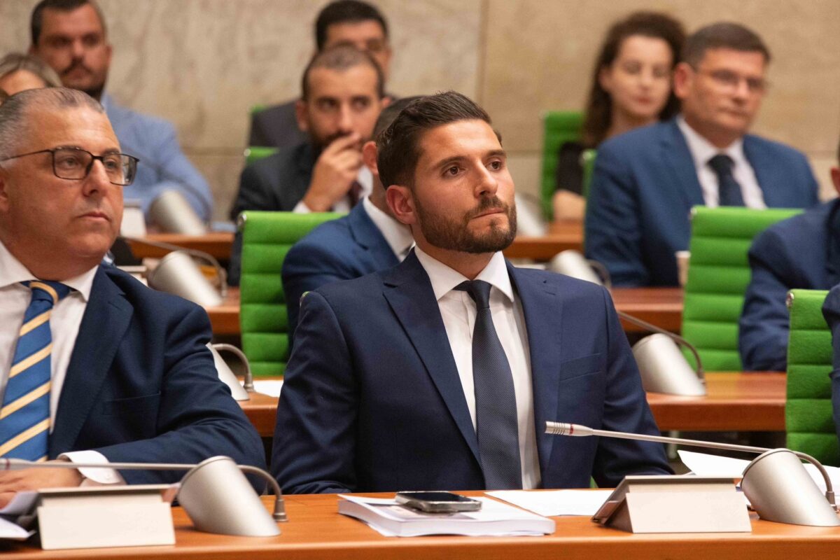 ALEX, MHUX AĦJAR TITLOB INKJESTA FUQ IL-FINANŻI TAL-PN U GĦALIEX ILU 5 SNIN MA JIPPUBBLIKA L-ACCOUNTS?
