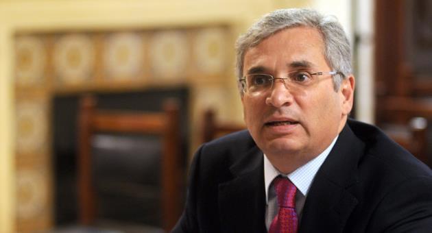 RICHARD CACHIA CARUANA JWISSI LIL ALEX BORG, ‘TMURX GĦAND IL-‘BIG BUSINESS’ BIEX ISSOLVI L-ĦOFRA
