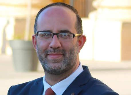 RODERICK CARUANA ISSA JĦUF WARA L-AFFARIJIET PRIVATI TA’ SĦABU!