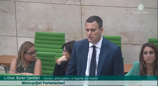 IL-MINISTRU BYRON CAMILLERI JWISSI LILL-PN DWAR L-UŻU TAL-AFM KONTRA S-SAJJIEDA TUNEŻINI, TAFU X’QED TGĦIDU?